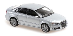 Audi RS4 2004 silver metallic
