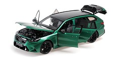 BMW M5 Touring 2024 green metallic