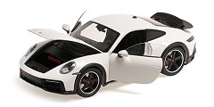 Porsche 911 Dakar 2022 white