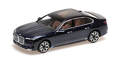 BMW I7 2023 matt blue